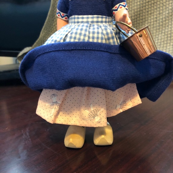 Antique Dutch Girl Doll - Picture 9 of 10